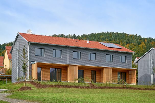 Moderne Maisonette mit Garten - Foto 1