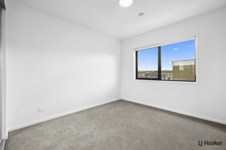 Spacious townhouse! - Photo 3