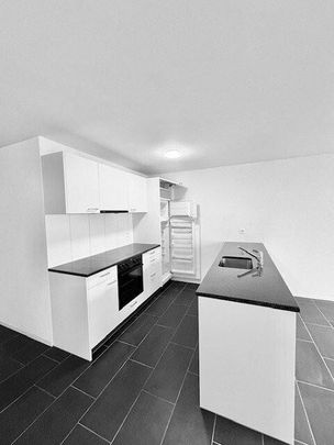 Moderne Wohnung an ruhiger Lage - Foto 1