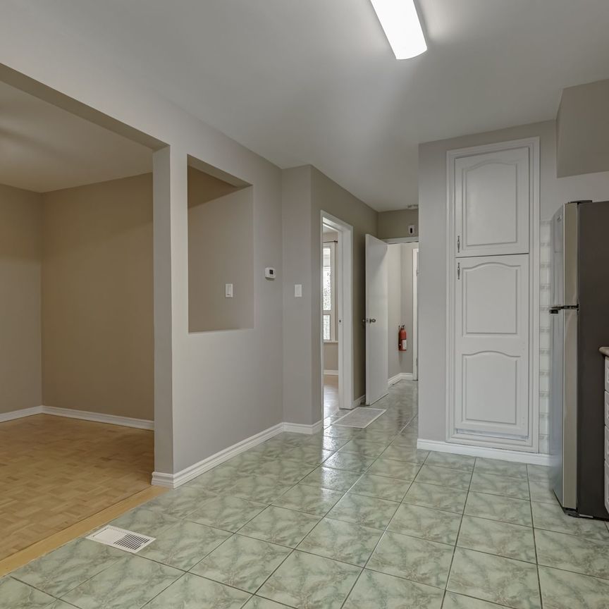 For Lease - 367 Westmoreland Avenue Unit# Main, Toronto, Ontario - Photo 1