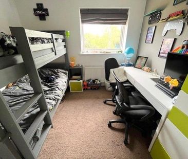 2 bedroom terraced house to rent - Photo 4