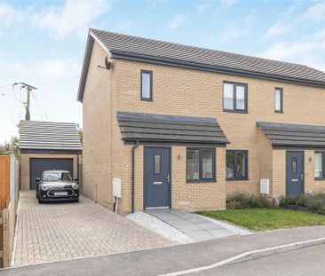 2 bedroom semi-detached house to rent - Photo 3