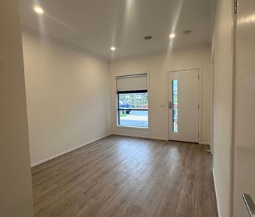 Brand New Family Home - Photo 3