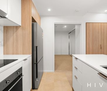 2203/15 Bowes Street, Phillip ACT 2606 - Apartment For Rent | Domain - Photo 2