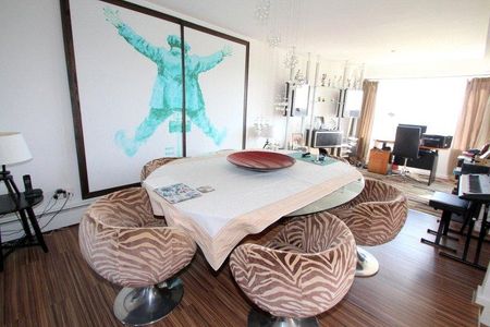 3 bedroom apartment to rent - Photo 2