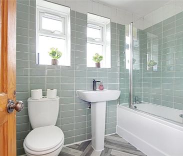 3 bedroom end of terrace house to rent - Photo 6