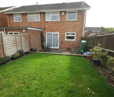 3 bedroom end of terrace house to rent - Photo 6