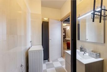 Via Cristina Belgioioso, Milan, Lombardy 20157