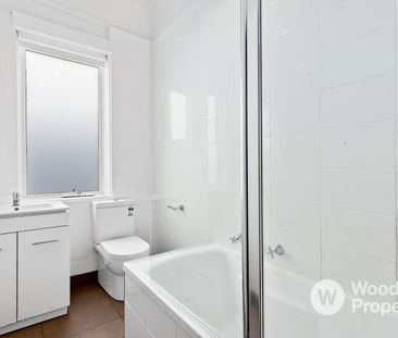 Charming Victorian Terrace in an Unbeatable Richmond Location - Photo 6