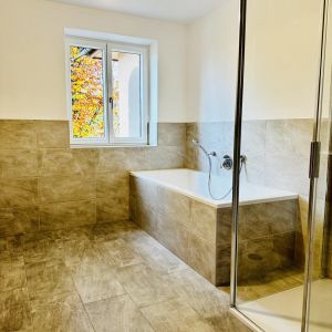 Top-sanierte 2-Zimmer-Wohnung mit Garten am nördlichen Stadtrand von Salzburg - Photo 2