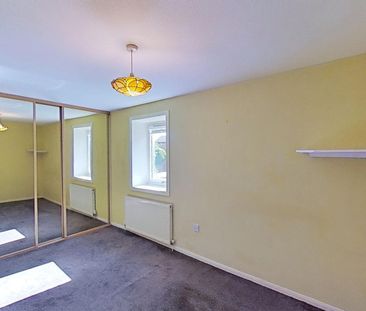 1 bedroom semi-detached house to rent - Photo 3