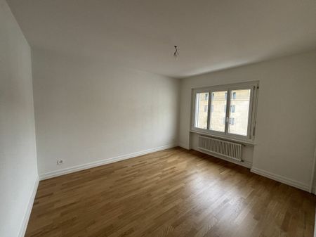 3-room apartment completely renovated with balcony - Photo 2