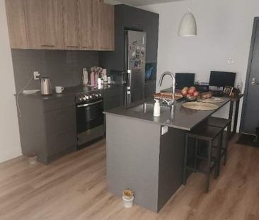 Cession de bail 3 1/2 - Métro Montmorency à 5 min – 1529$ – Disponi... - Photo 2