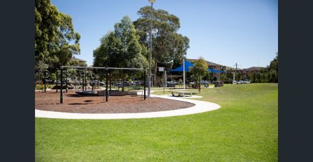 Gorgeous Extra Large Top Floor Apartment - Photo 3
