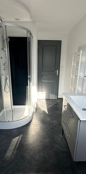 Très bel appartement dans village prisé aux portes de Beauvais, - Photo 1