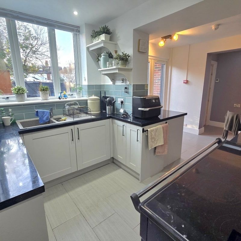 Landon Court - Photo 1