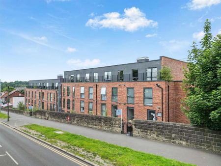 2 bedroom apartment to rent - Photo 2