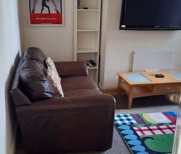 Student House at 7 Church Terrace, Stanwix, Carlisle CA3 9DQ - Photo 3