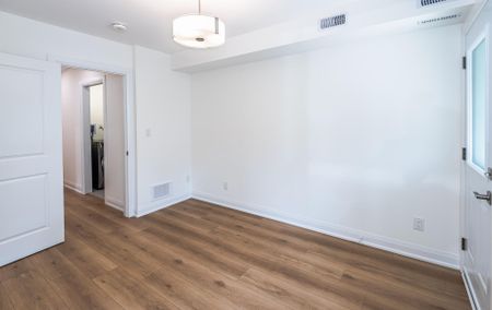 For Lease - 45 Astoria Avenue Unit# 2, Toronto, Ontario - Photo 5