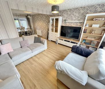 The Laund, Leyland - Photo 1