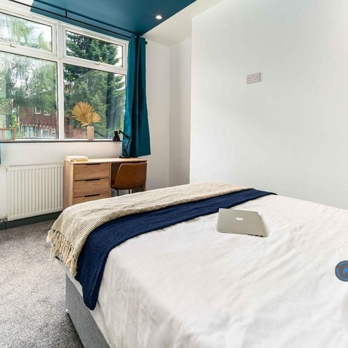 1 bedroom in a house share to rent - Photo 1