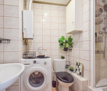 Przestronna kawalerka na LSM - Zdjęcie 2