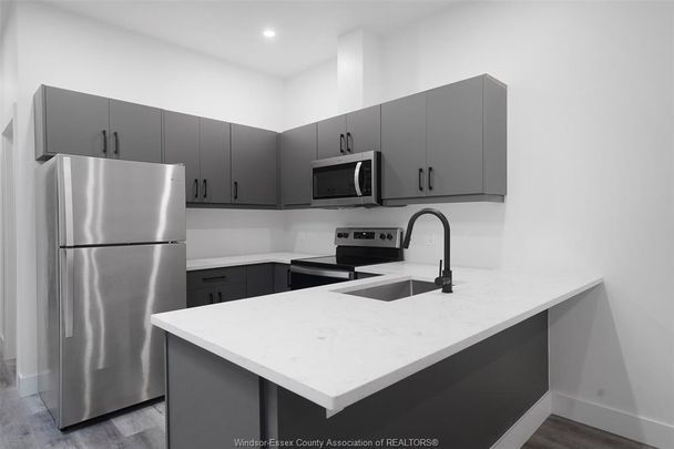 For Lease - 930 MARION Unit# 2 BDRM, Windsor, Ontario - Photo 1