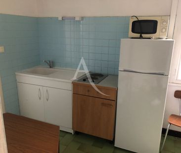 Location Appartement 1 pièce 24m² - Photo 3