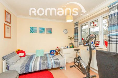 3 bedroom semi-detached house to rent - Photo 5