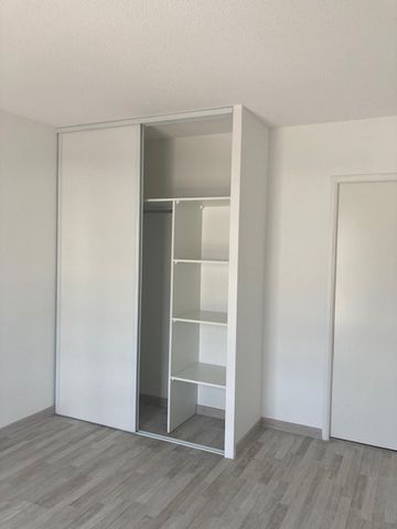 Location Appartement 3 pièces 63m² - Photo 5