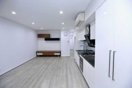 11/143-159 Botany Road, Waterloo - Photo 4