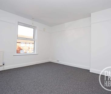 Somerton Avenue, Lowestoft, NR32 - Photo 6