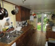 2 bed Terraced - To Let - Photo 6