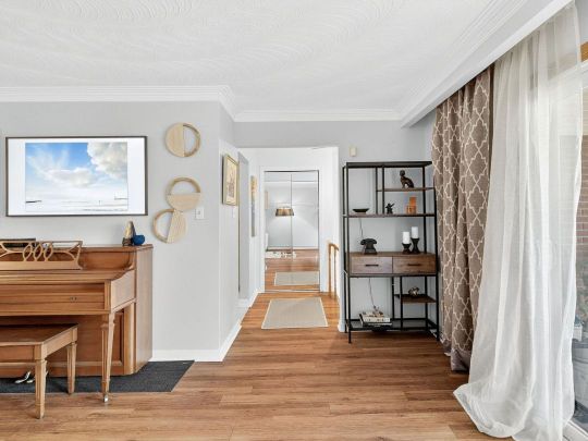 For Lease - 27 Hickorynut Drive Unit# Upper, Toronto, Ontario - Photo 1