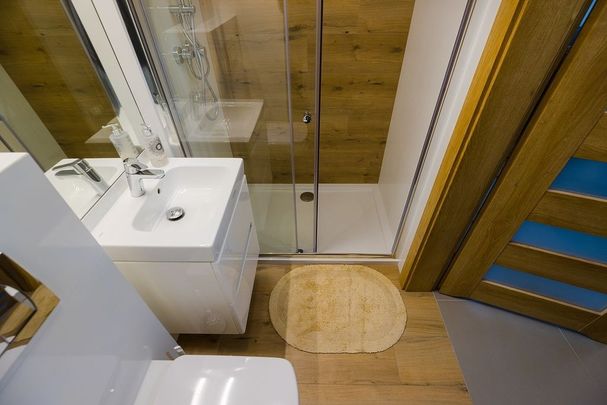 Nowoczesna kawalerka do wynajęcia - Zdjęcie 1