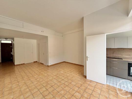 Location Appartement 2 pièces 46m² MENTON 06500 - Photo 1
