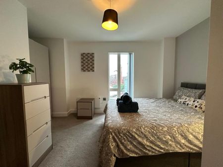2 Bed Flat, Drummond Street, NW1 - Photo 2