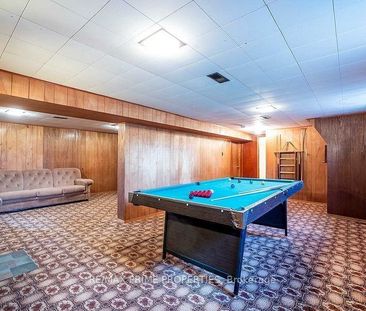 For Lease - 97 Elizabeth Crescent, Whitby, Ontario - Photo 5