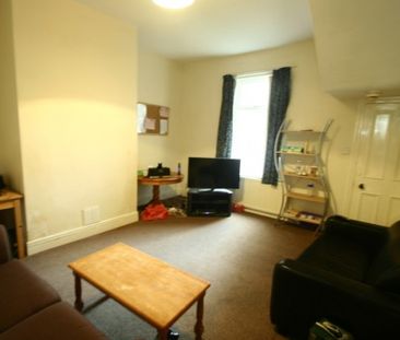4 Bed - Chillingham Road, Heaton - Photo 1