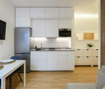 Calle de la Esperanza, Madrid, Community of Madrid 28012 - Photo 3