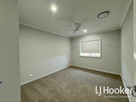 Ducted Air Conditioning - Stylish & Modern - Move In & Entertain Here this Christmas! - Photo 2