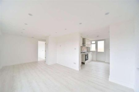 Aspal Park, Beck Row, Bury St. Edmunds, Suffolk, IP28 - Photo 2