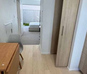 Brand new home in Mt Albert - Photo 4