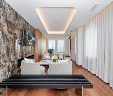 For Lease - 3240 William Coltson Avenue Unit# 1901, Oakville, Ontario - Photo 2