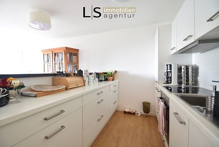 Sehr schöne und gepflegte 2-Zimmer-Wohnung mit Kfz-Stellplatz und Balkon in guter Wohnlage! - Foto 3