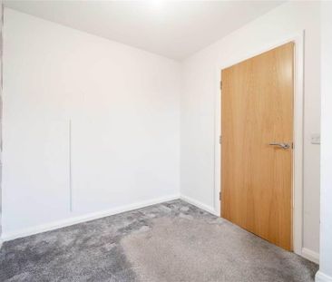 8 Mill Court, Millisle, BT22 2US - Photo 4