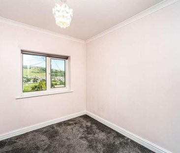 Llwydarth Cottages, Maesteg, CF34 - Photo 4