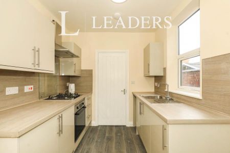3 bedroom house to rent Underwood Lane, Crewe, CW1 - Photo 5