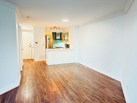 For Lease - 2121 Lake Shore Boulevard Unit# 1010, Toronto, Ontario - Photo 1