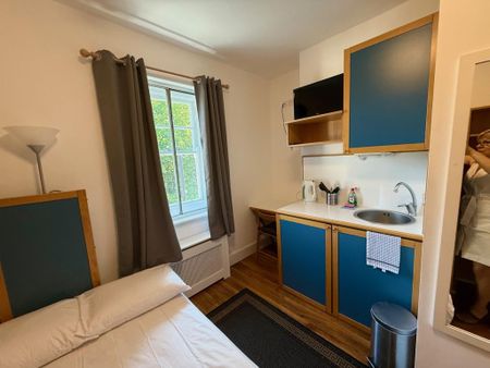 Flat 418 Fulham Palace Road, Fulham W6 9HH - Photo 3